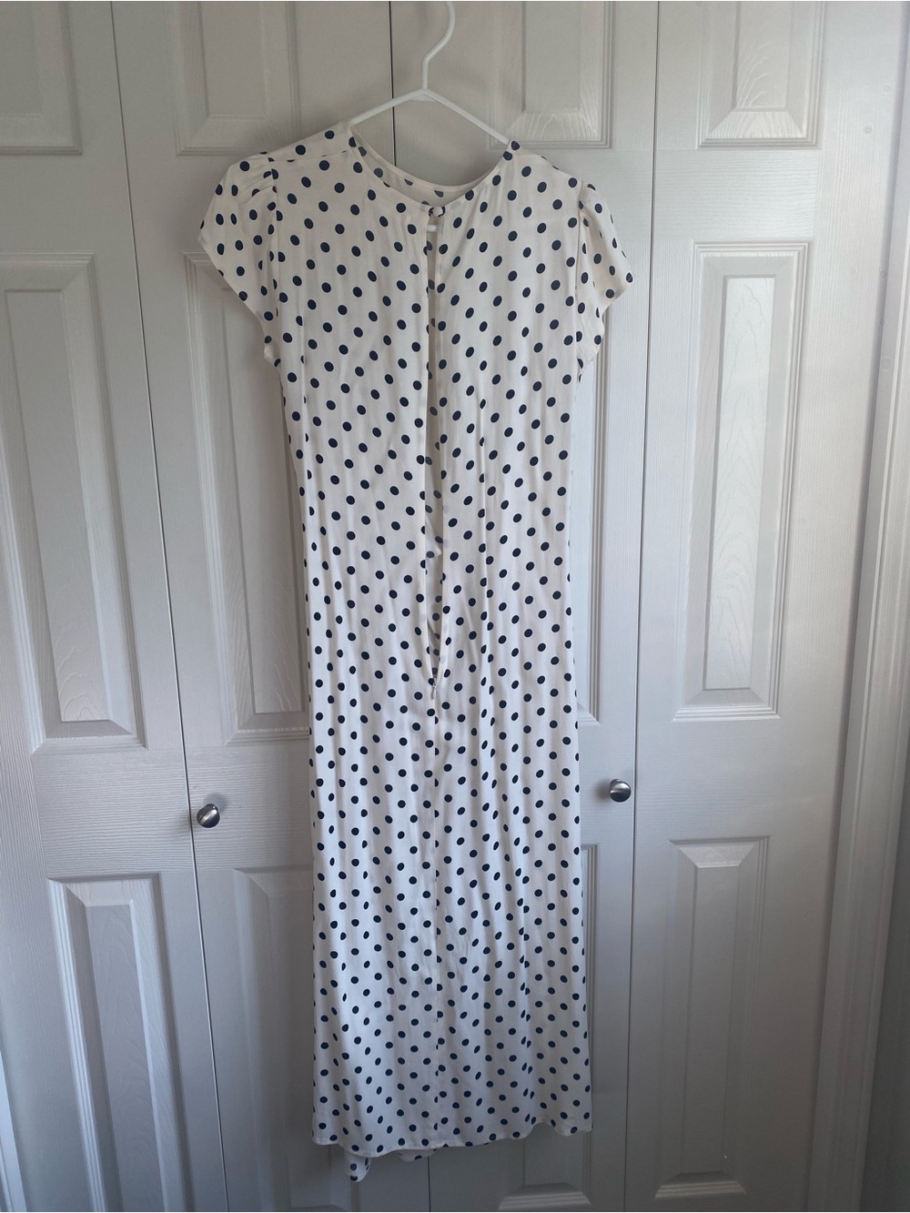 Reformation Frasier Midi Dress with Polka Dots Size 8 - Picture 3 of 7
